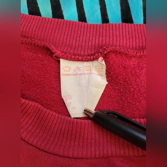 Tommy Hilfiger - Maroon Vintage Sweatshirt - Picture 5 of 5